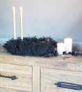 Bild in Galerie-Betrachter laden, Weihnachtskranz "Basis Asparagus" schwarz mit Glitzerstaub