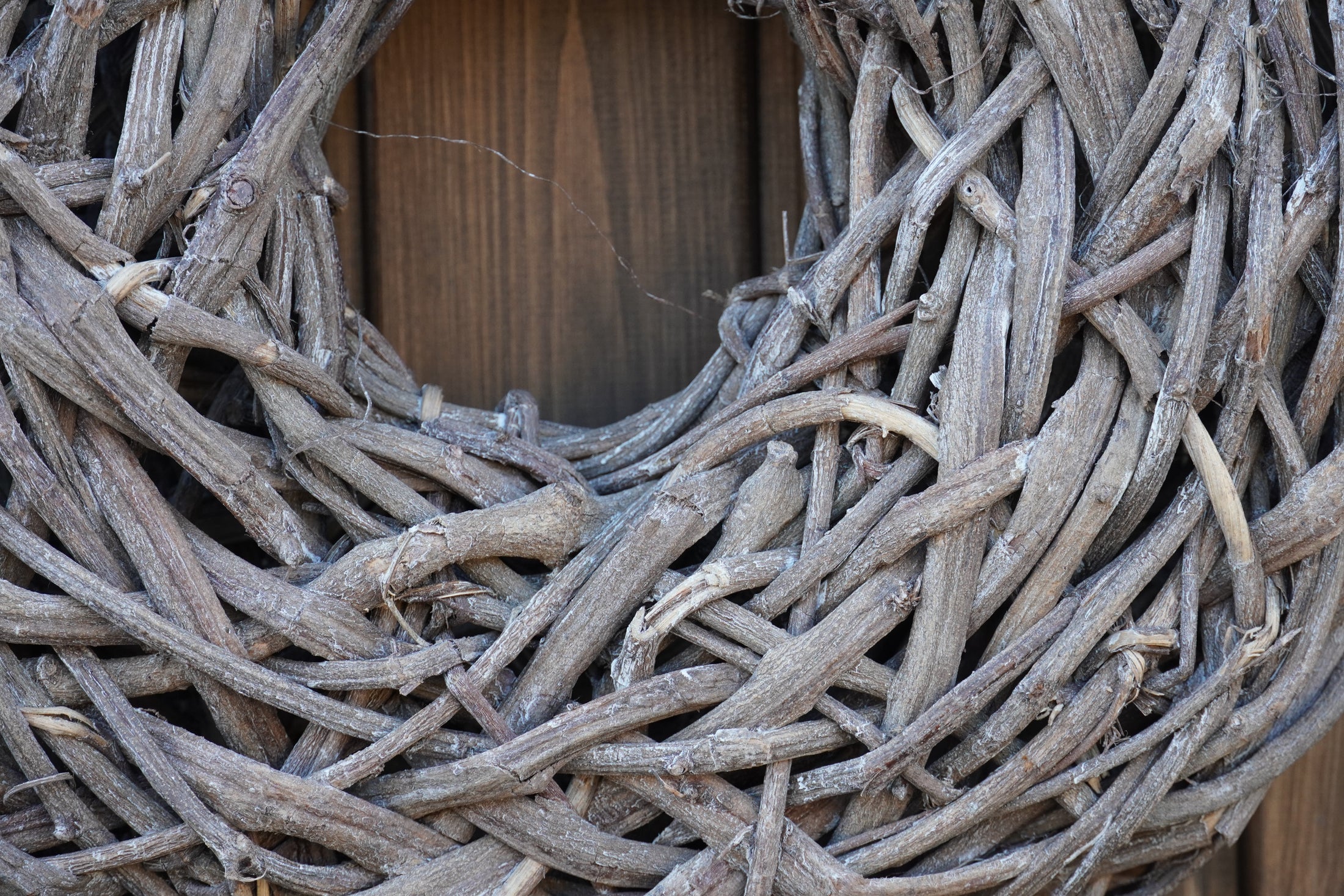 Rustikale Lianen-Kränze – Handgefertigte Outdoor-Deko in Treibholz-Optik 48 cm, 65 cm oder 85 cm