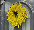 Bild in Galerie-Betrachter laden, Lavendel Kranz in gelb, für Tür und Wand ca. 40 cm Durchmesser