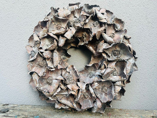 Indoor-Wandkranz mit Großen 10 cm Blüten 45 cm Durchmesser, Praktische Aufhängung