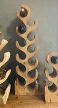 Bild in Galerie-Betrachter laden, Weinregal/ Weinständer aus Holz für 6/8/12 Weinflaschen (ca. 50, 70, 100 cm Höhe) Breite ca. 26 cm
