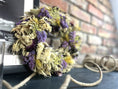 Bild in Galerie-Betrachter laden, Türkranz | Trockenblumenkranz | Blütenkranz | Fensterdeko | Fensterdekoration | Kranz | Trockenblumen | Wanddeko | boho | Deko