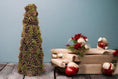 Bild in Galerie-Betrachter laden, Mooskranz, Zapfenkranz, Tannenzapfenkranz, Tannenbaum - Form