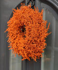 Bild in Galerie-Betrachter laden, Kranz in Pastell Orange aus Asparagus Türkranz Wandkranz 28, 35 oder 45 cm
