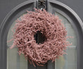 Bild in Galerie-Betrachter laden, Kranz in Pastell Altrosa aus Asparagus Türkranz Wandkranz 28, 35 oder 45 cm