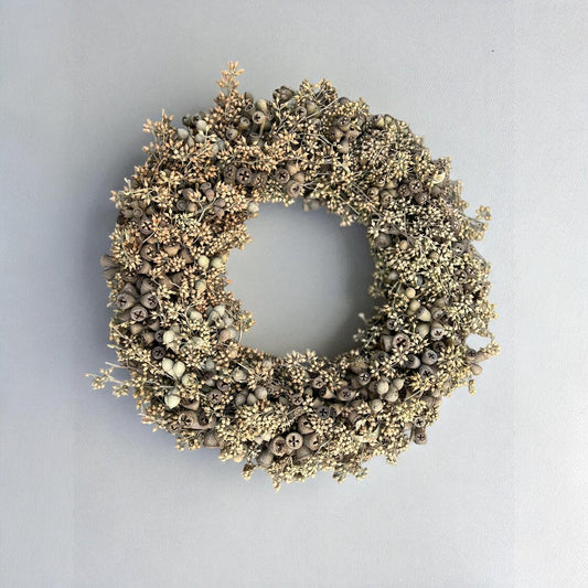 Naturkranz aus Eukalyptusfrüchten – handgebunden, rustikal & zeitlos