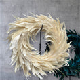 Bild in Galerie-Betrachter laden, Kranz aus echten Pfauenfedern – Natur oder gebleicht | Federnkranz 55 cm | Boho Wandkranz Türdeko Handarbeit | Deko Federschmuck