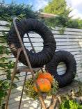 Bild in Galerie-Betrachter laden, Naturkranz aus Rebe schwarz – 45 cm, 60 cm und 85 cm∙ rustikale Deko für Haus & Garten