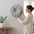Bild in Galerie-Betrachter laden, XL Wandkranz Kranz weiß 45 cm Durchmesser