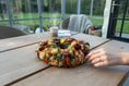 Bild in Galerie-Betrachter laden, Trockenblumen Kranz 28 cm bunt | Frühlingskranz Tür | Boho Kranz Natur | Wandkranz Trockenblumen | Deko Haustür Frühling