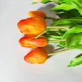 Bild in Galerie-Betrachter laden, Künstliche Tulpen im Bund (7 Stück) – Rosé, Gelb oder Orange – Real Touch Tulpen – Frühlingsdeko langlebig – Kunstblumen Strauß