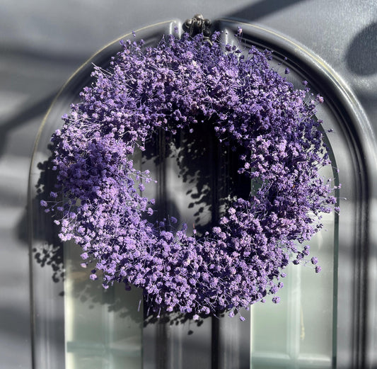Handgebundener Trockenblumenkranz aus lila Schleierkraut – 30 cm Durchmesser, ideal als Tür- oder Wandkranz im Boho-Stil
