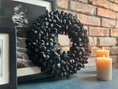 Bild in Galerie-Betrachter laden, Shabby-schwarz Kranz / Türkranz / Wandkranz mit Coco-Früchten 40 cm Durchmesser