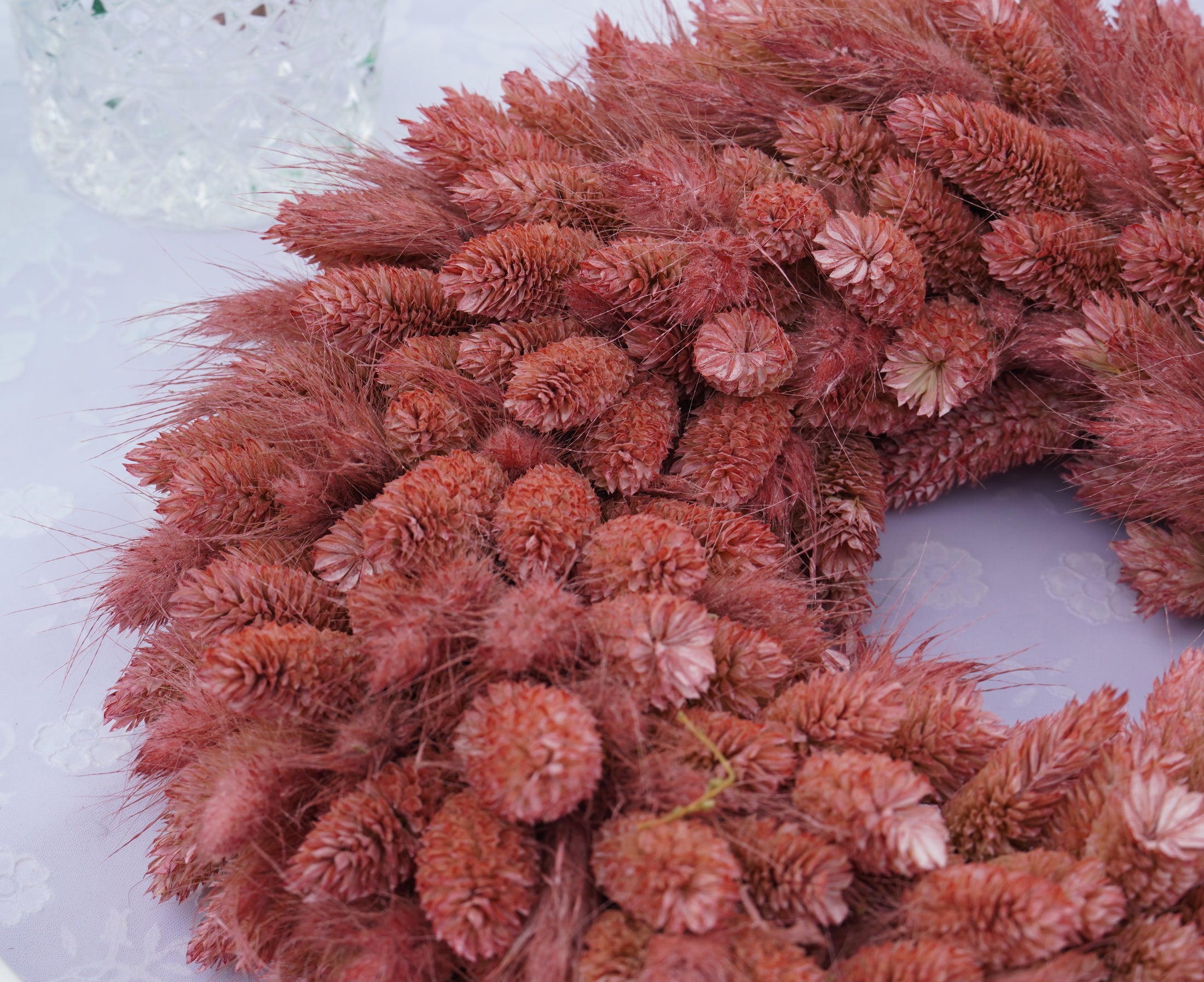 Trockenblumenkranz in Bordeaux-Rot | Handgebundener Tischkranz 28 cm | Boho-Deko & Geschenkidee