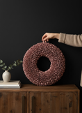 Bild in Galerie-Betrachter laden, Kranz Bakulifrucht Kranz 40 cm | Vintage Rosa | Türkranz mit flacher Rückseite
