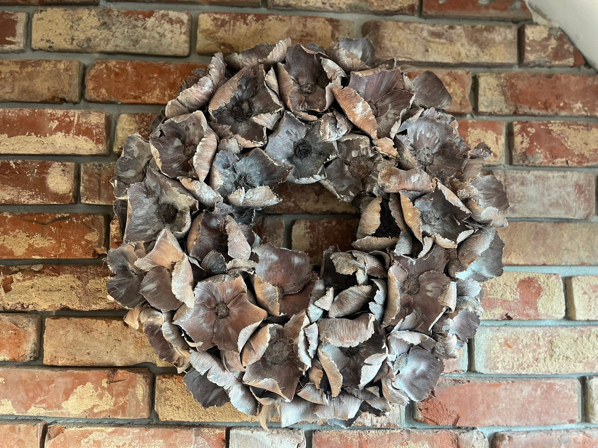 Wandkranz Türkranz mit großen 10 cm Blüten, 55 cm Durchmesser, Farbe alt weiß