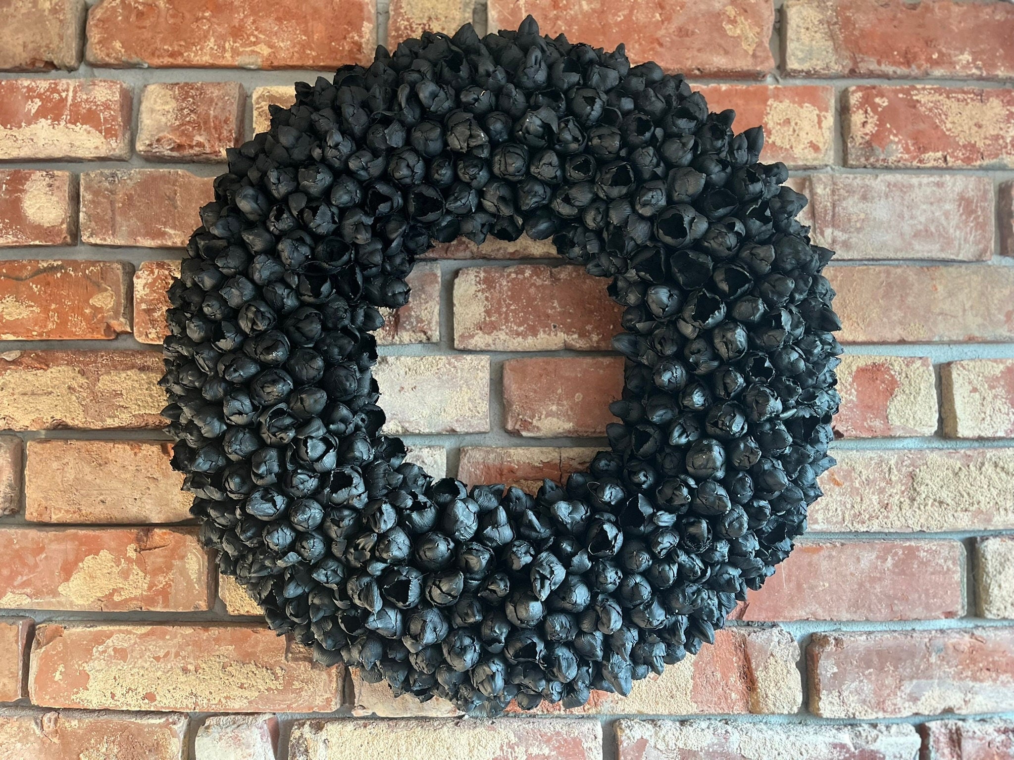 Kranz in schwarz / Türkranz / Wandkranz mit Coco-Früchten 40, 55 cm ider 65 cm Durchmesser