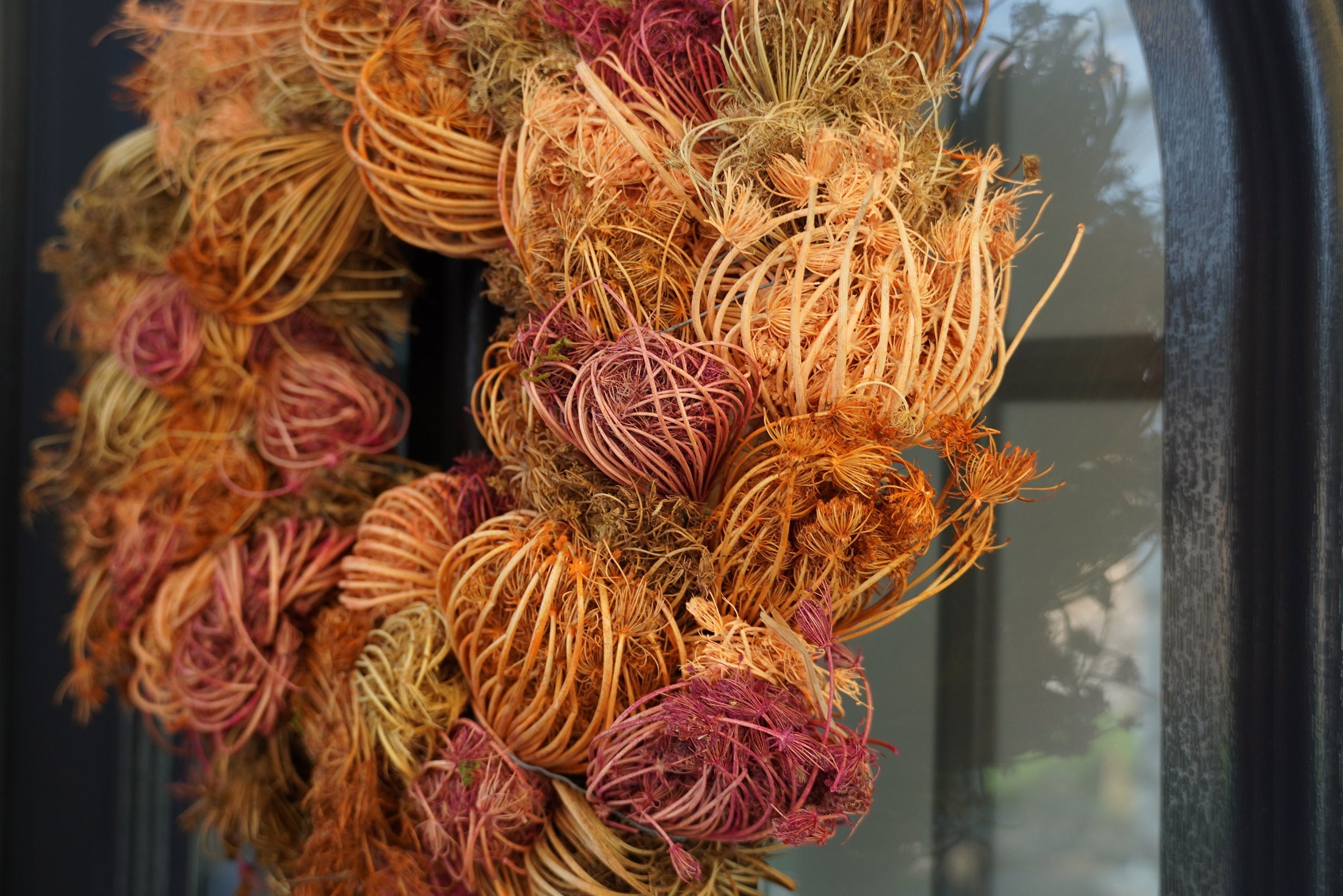 Natürlicher Trockenblumenkranz mit Blüten 38 cm Durchmesser, Kranz Türkranz Wandkranz