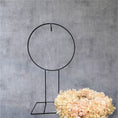 Bild in Galerie-Betrachter laden, Kranzhalter aus Metall – Schwarz – Rund & Höhenverstellbar – für Trockenblumenkränze – Deko-Ständer 26×47 cm / 18×42 cm
