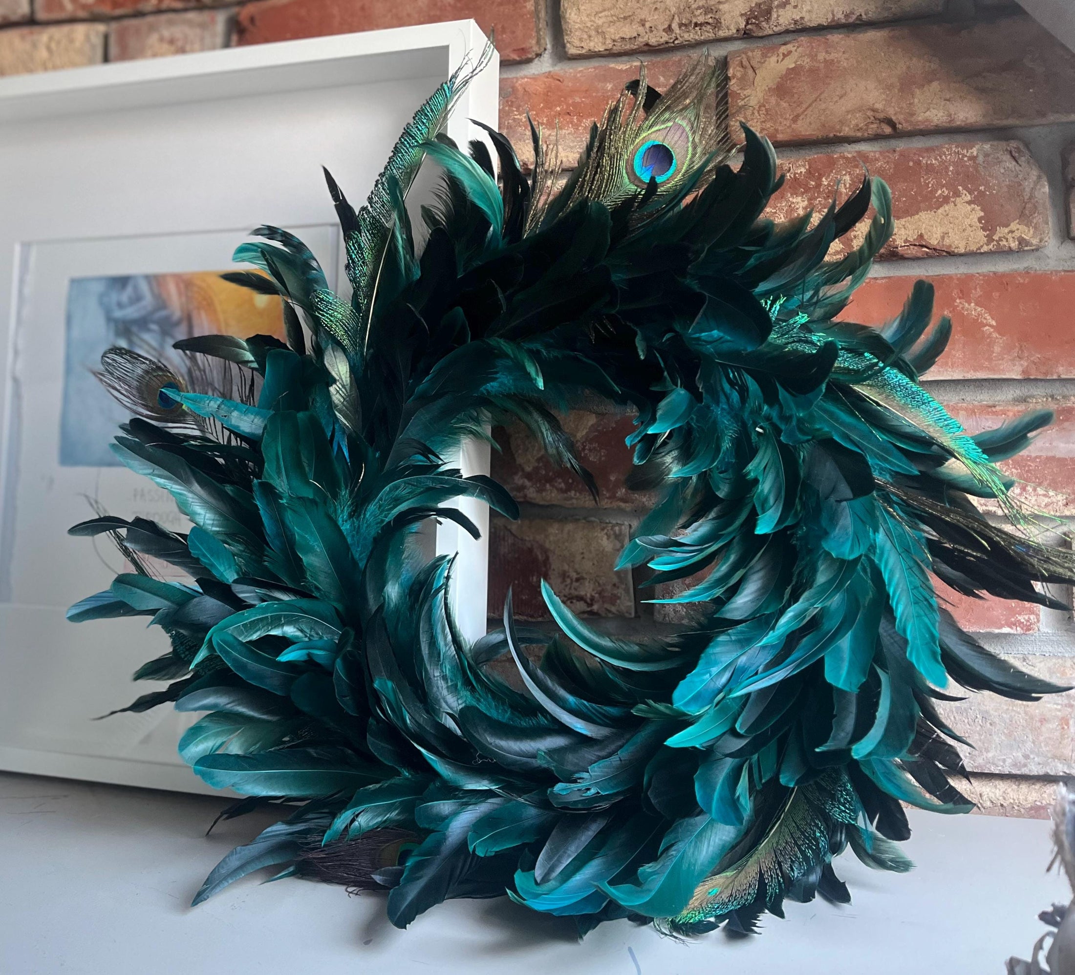 Kranz aus echten Pfauenfedern – Federnkranz 55 cm | Boho Wandkranz Türdeko Handarbeit | Deko Federschmuck