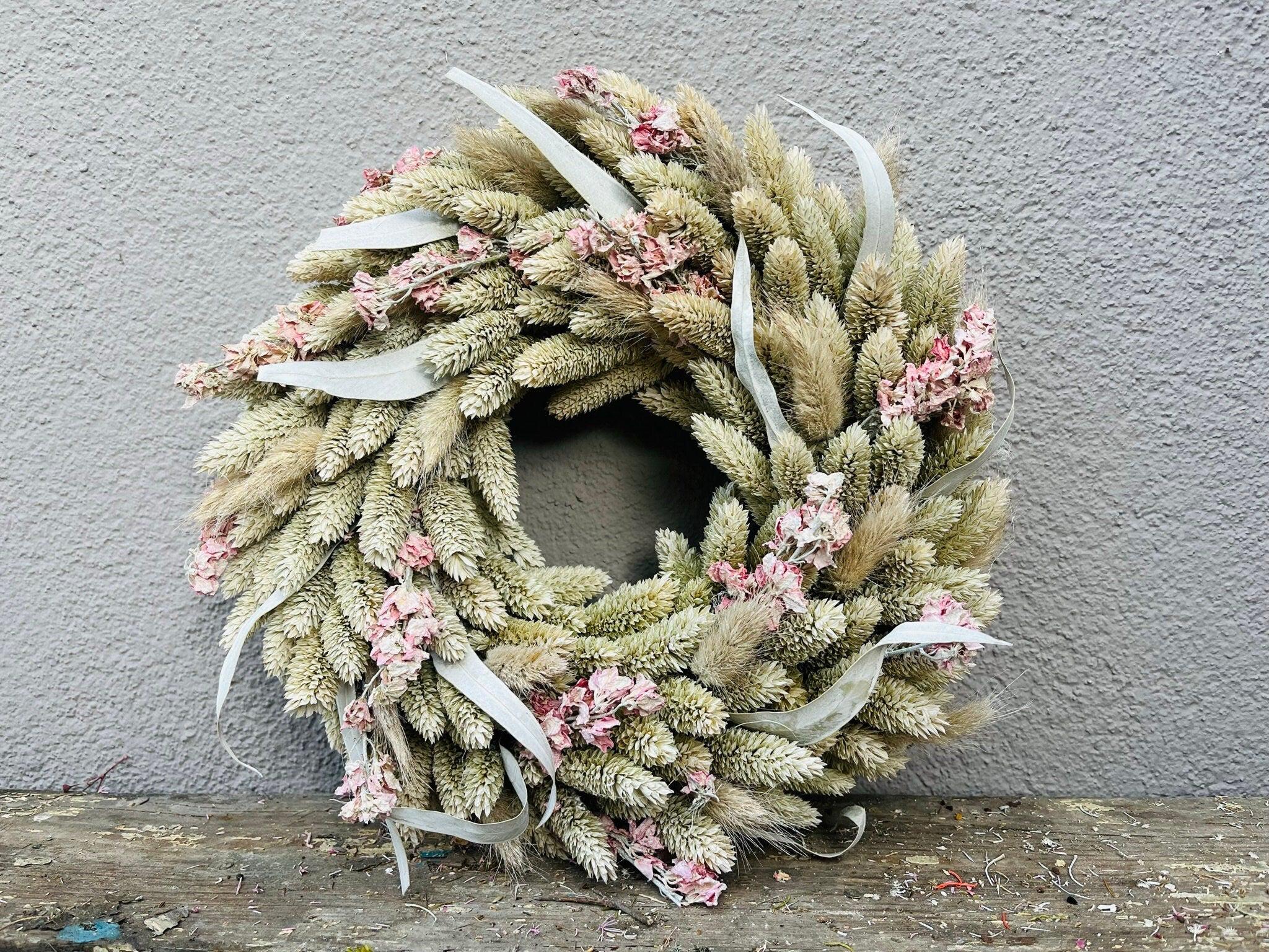 Shabby-weißer Kranz, 28 cm Durchmesser, Weiß rosa Blüten Frühlingskranz