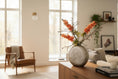 Bild in Galerie-Betrachter laden, Künstlicher Blütenzweig Orange-Rot 86 cm – Deko Zweig für Vase, Herbstdeko, Wohnzimmer & Tisch
