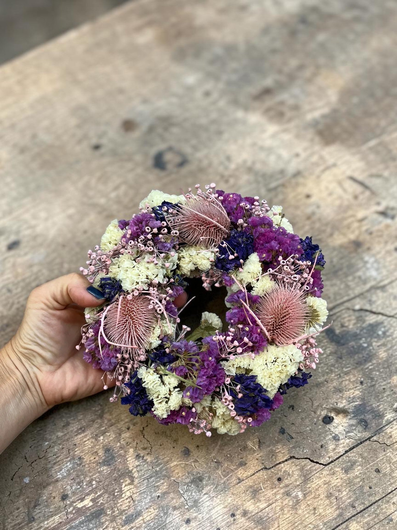 Trockenblumenkranz 20 cm | Kerzenkranz Rosa Violett | Distelkranz | Tischkranz | Naturkranz | Handgemachte Dekoration